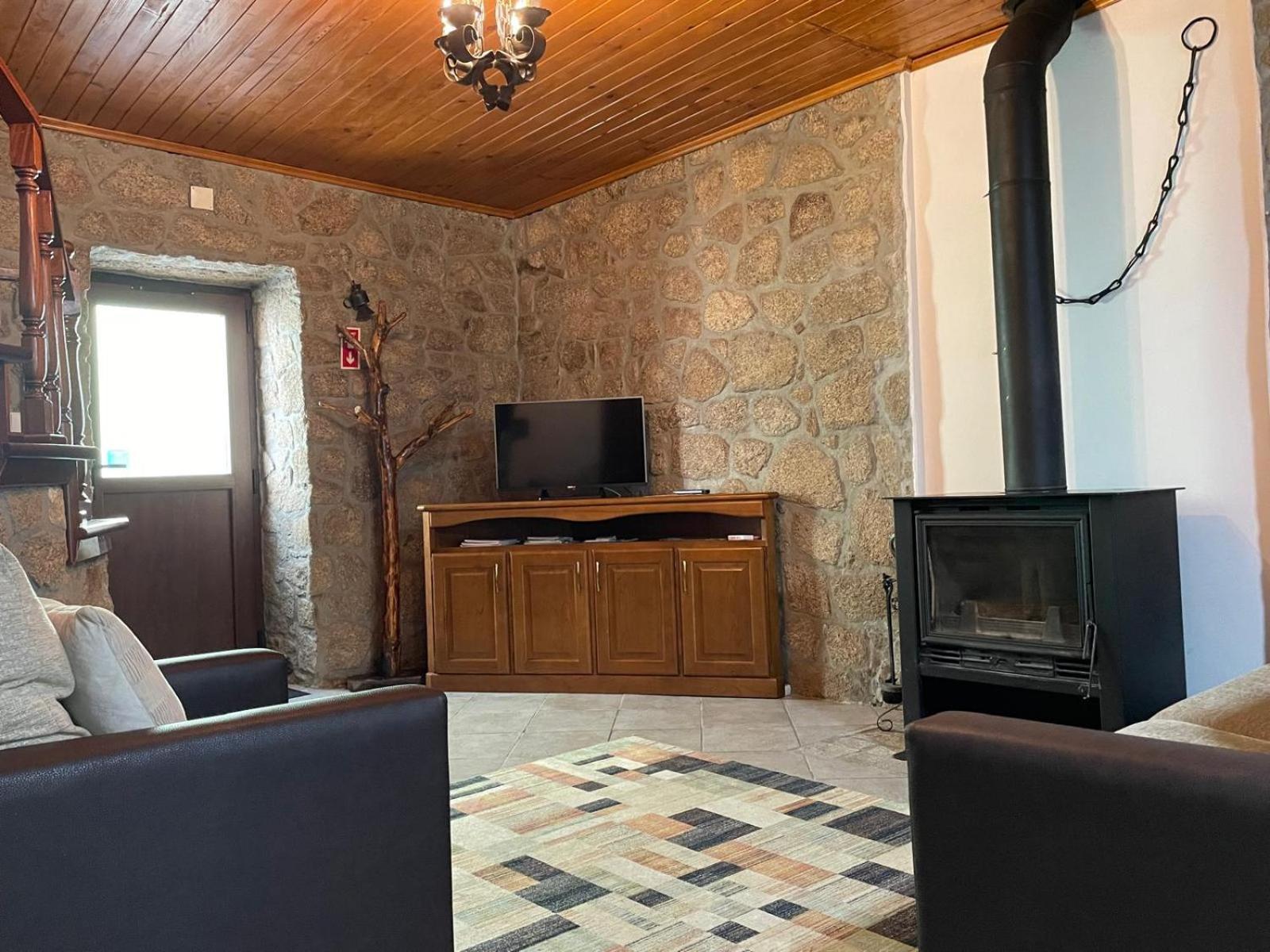 Casa Retiro De Xisto Vila Videmonte Exterior foto